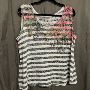 Woman’s tank top